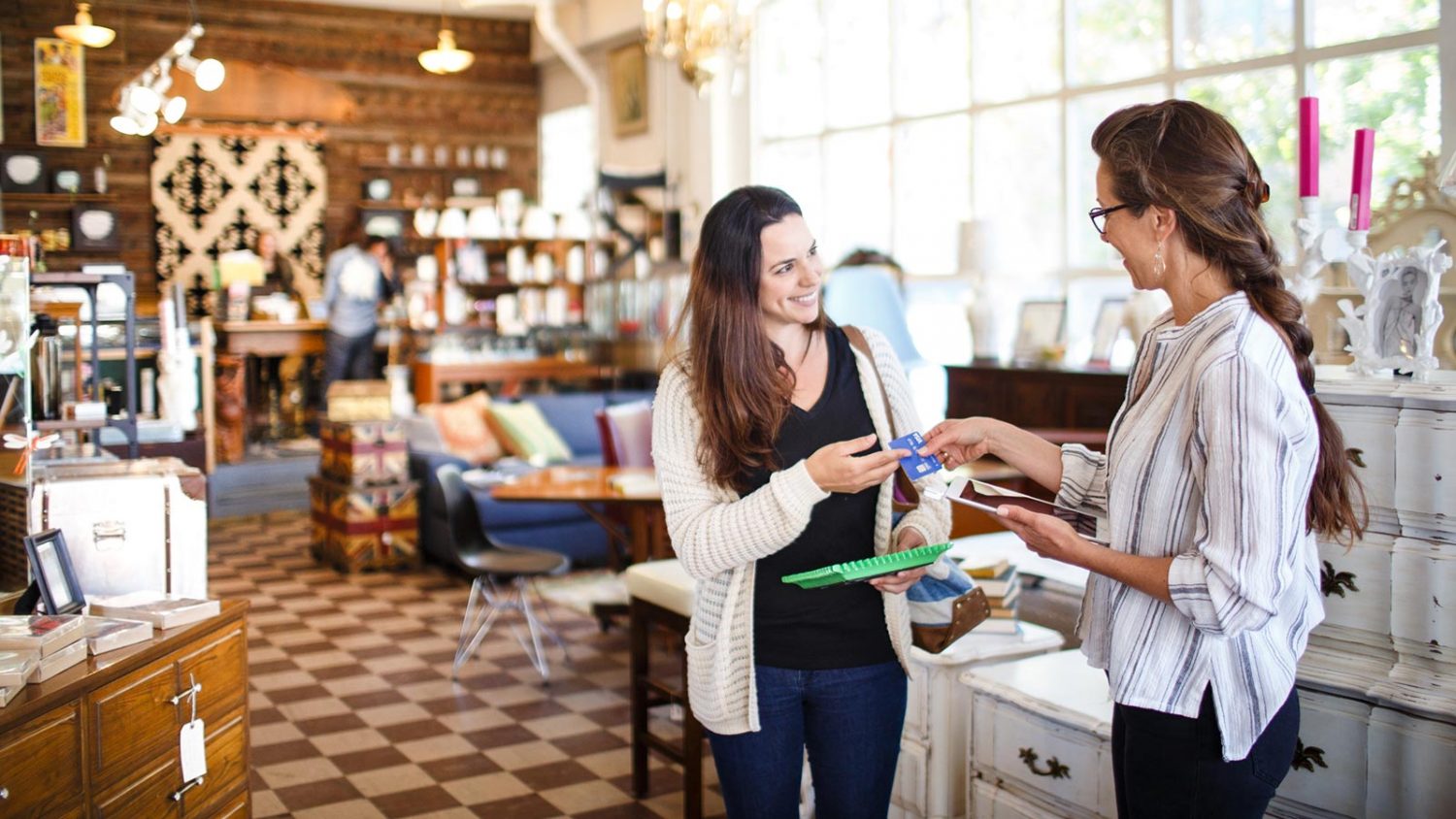 The Small Business Advantages of Accepting Online Payments